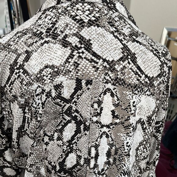 Express Womens Blouse Sz XL Button down 3/4 Sleeve Snake Safari Boho Bohemian - Picture 6 of 16